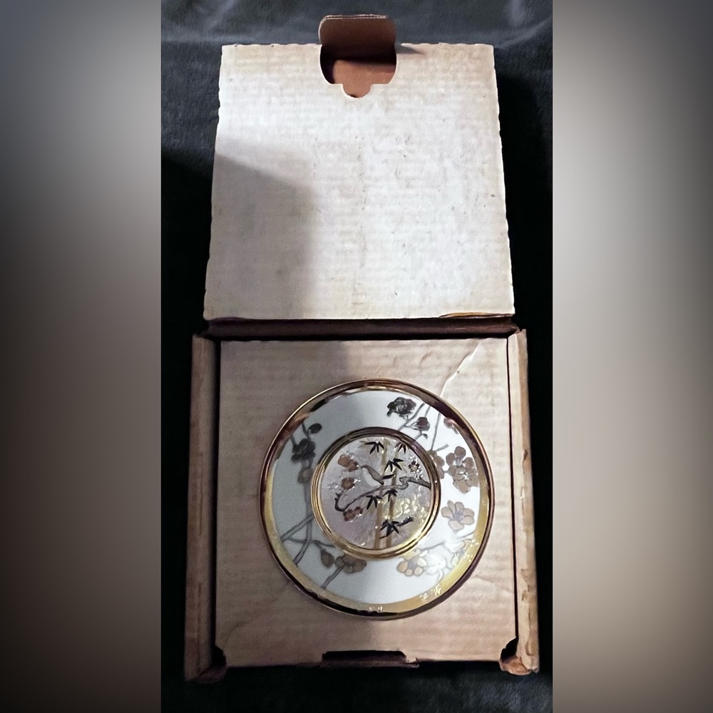 Vintage 1983 Eternal Wishes of Good Fortune “Friendship” Chokin Collector Plate.